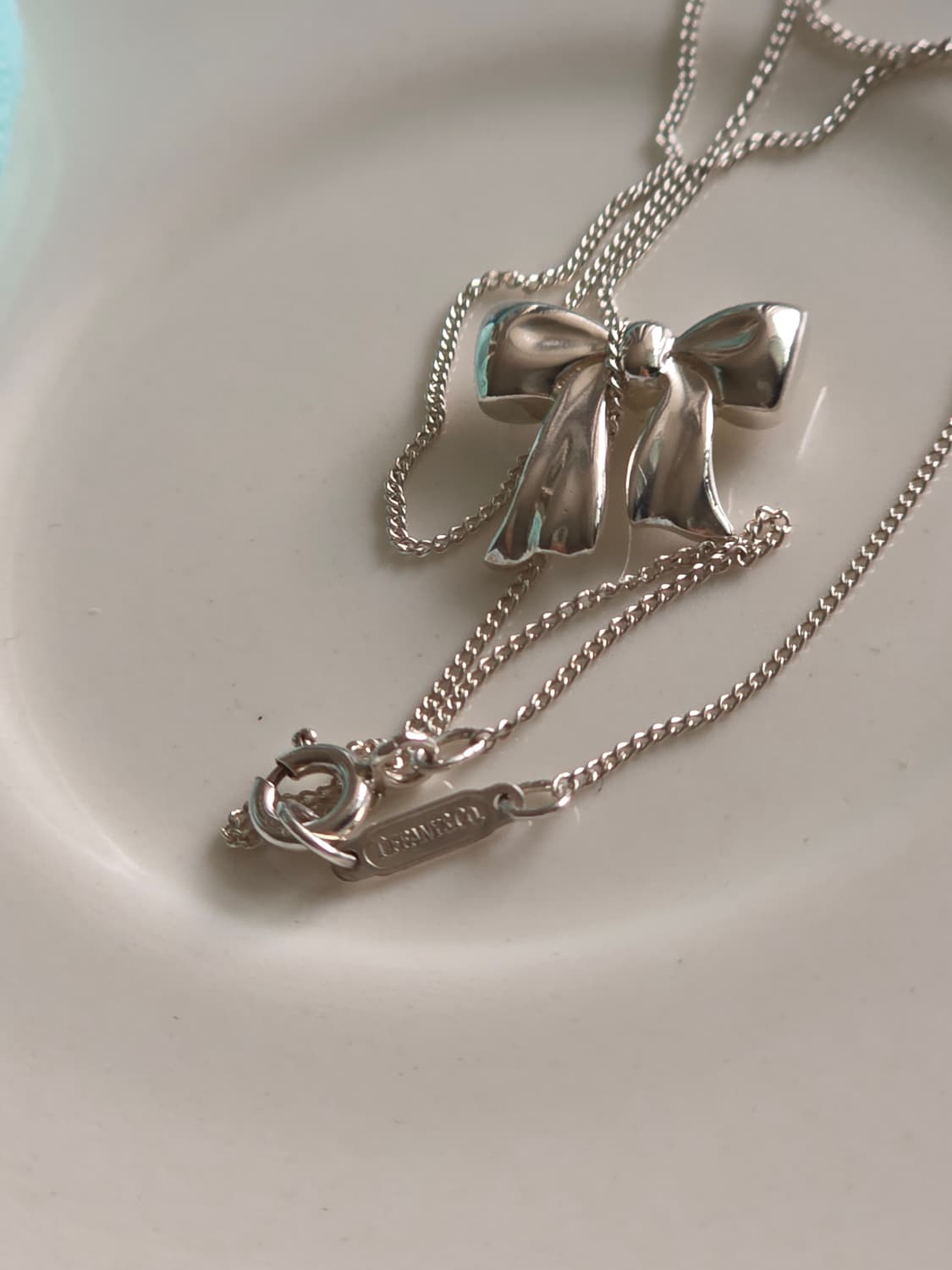 티파니앤코 리본 펜던트 실버925 목걸이 상품이미지3