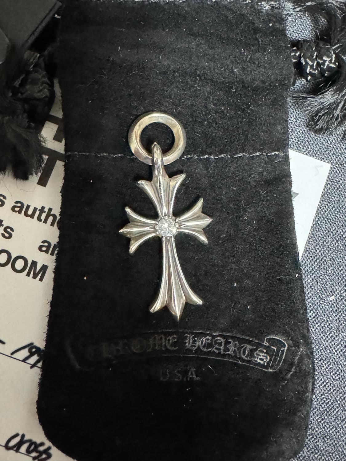 크롬하츠 타이니 크로스 참 1p 다이아 상품이미지2