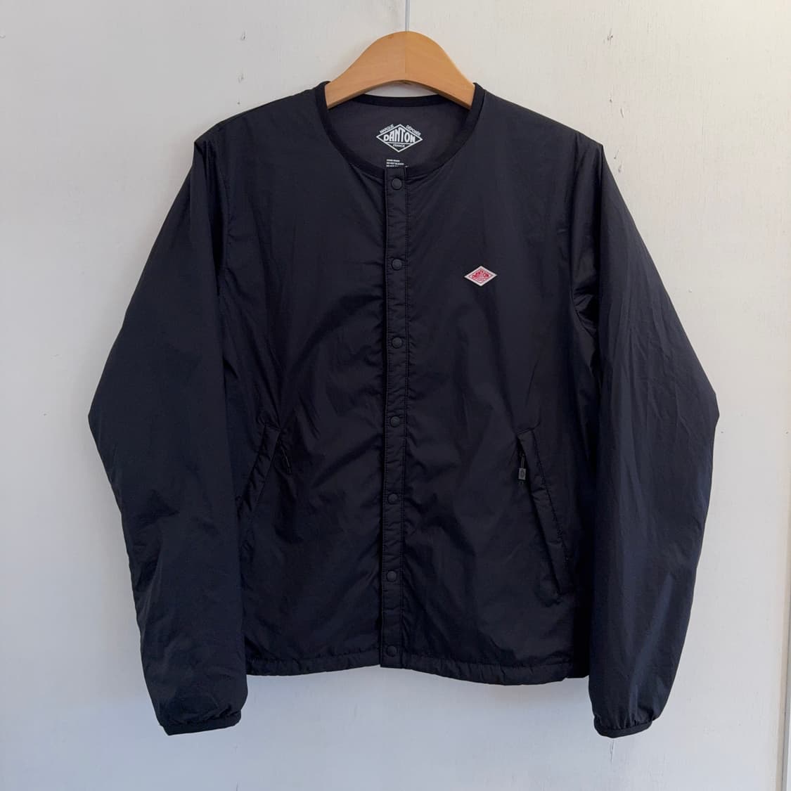 단톤 인슐레이션 카라리스 자켓 상품이미지1