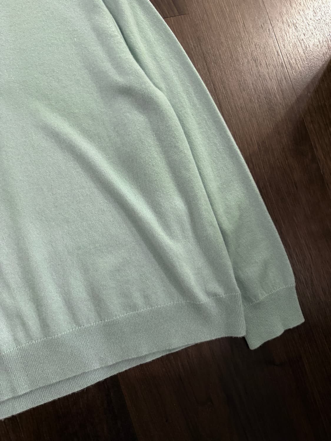 띠어리 캐시미어100 피스타치오 민트 니트 상품이미지3