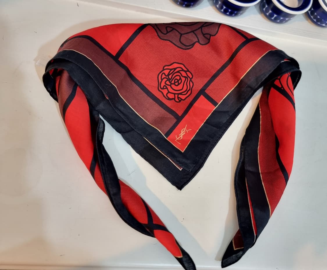 입생로랑 일본 코튼 빅 손수건 / 반다나 상품이미지1