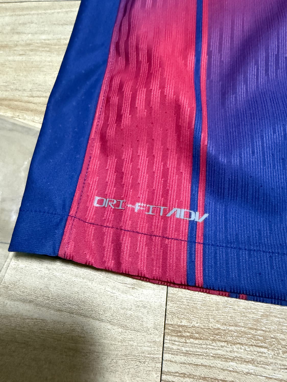 25-26 바르셀로나 홈 adv(어센틱) 유니폼 라민 야말 상품이미지4