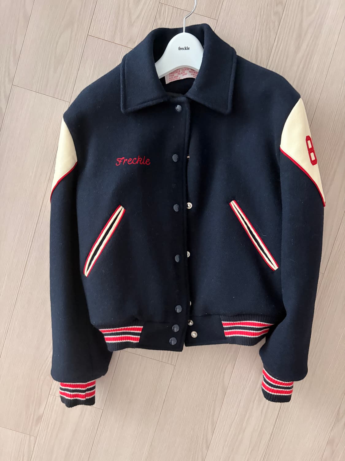 프레클 바시티 자켓  상품이미지1