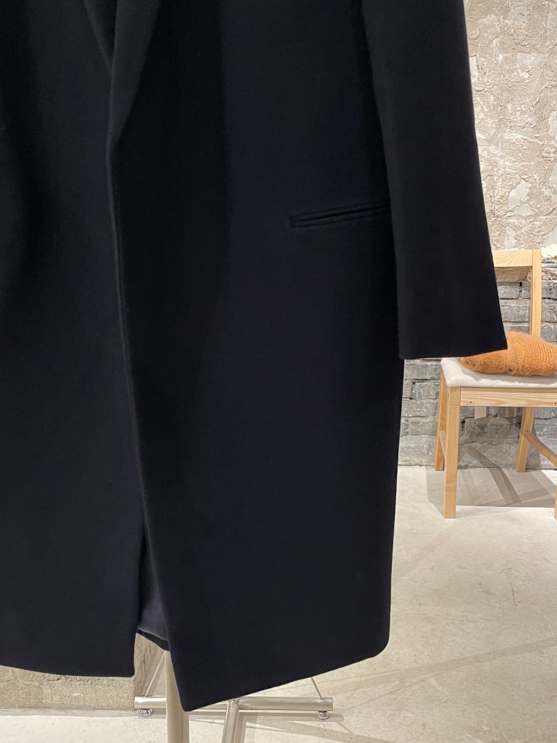 셀린느 다크 네이비 클래식 립스 포켓 논 버튼 울 코트 상품이미지5