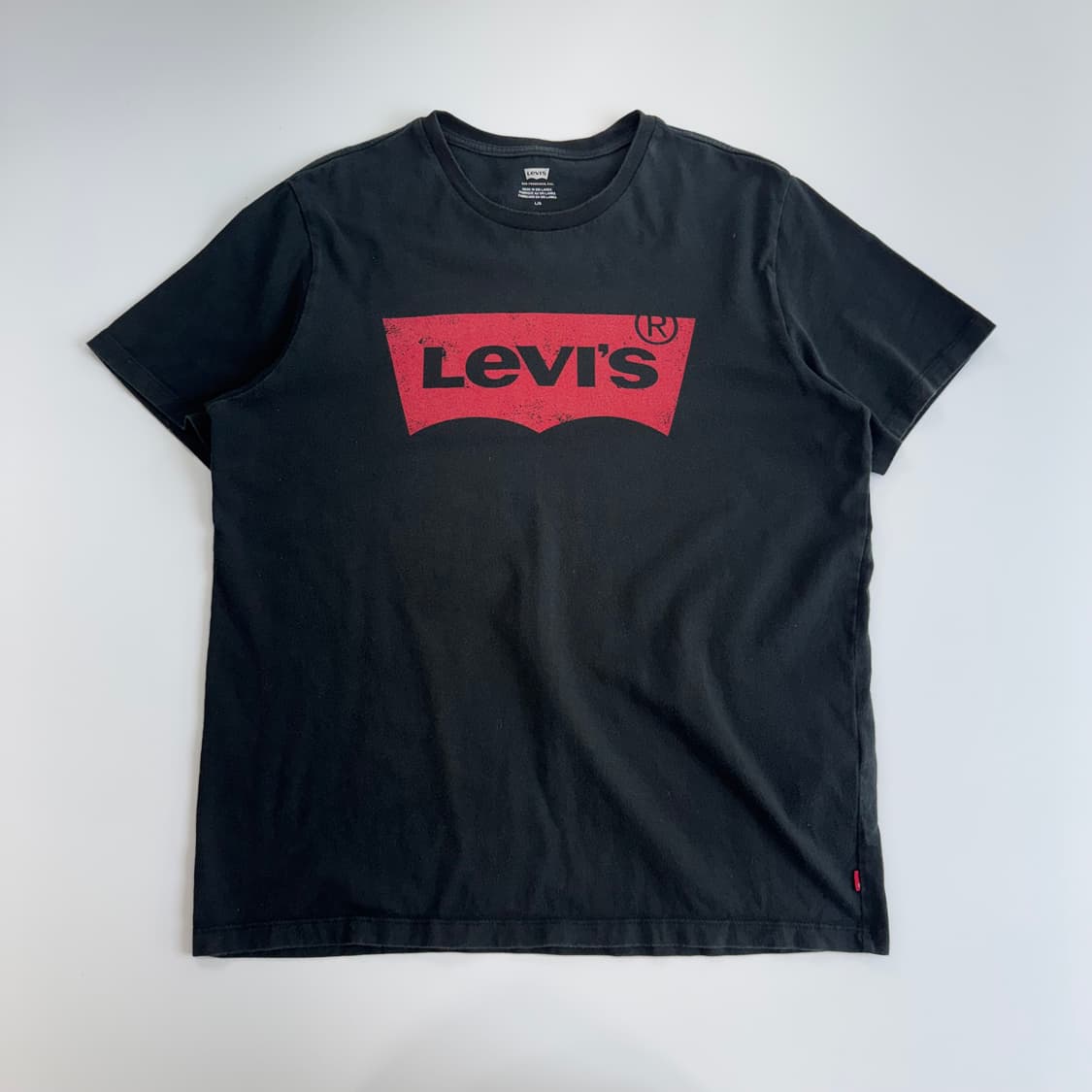 Levis 리바이스 레드 그런지 로고 블랙 반팔 상품이미지3
