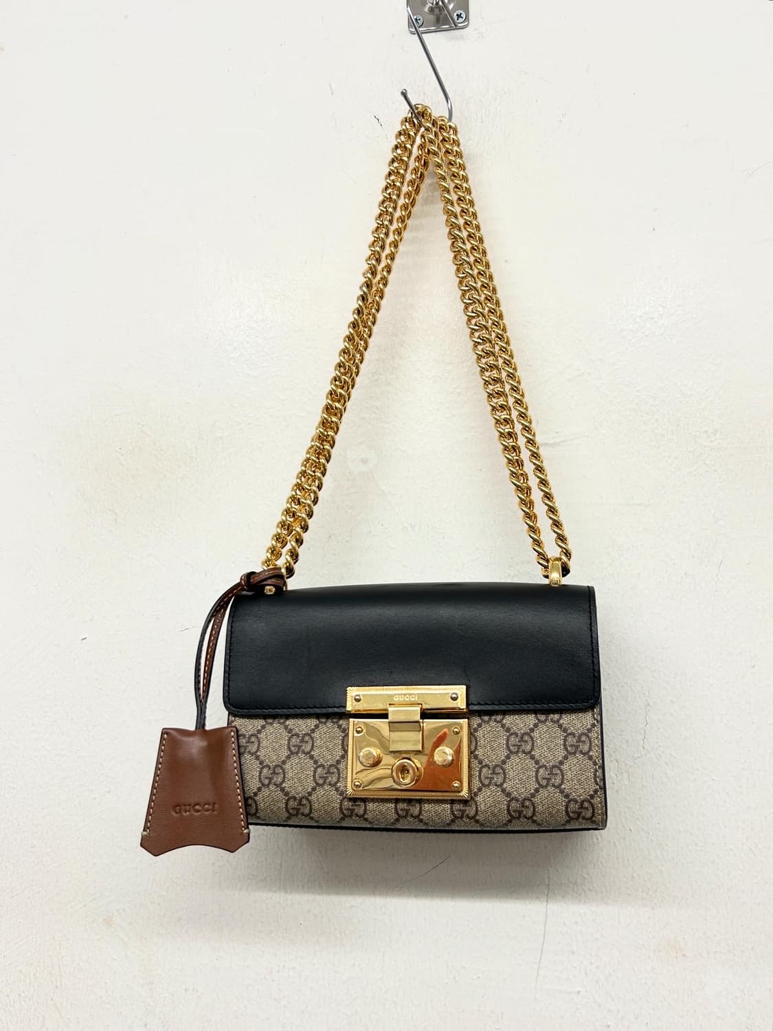 Gucci Padlock GG Supreme 스몰 숄더백 상품이미지1