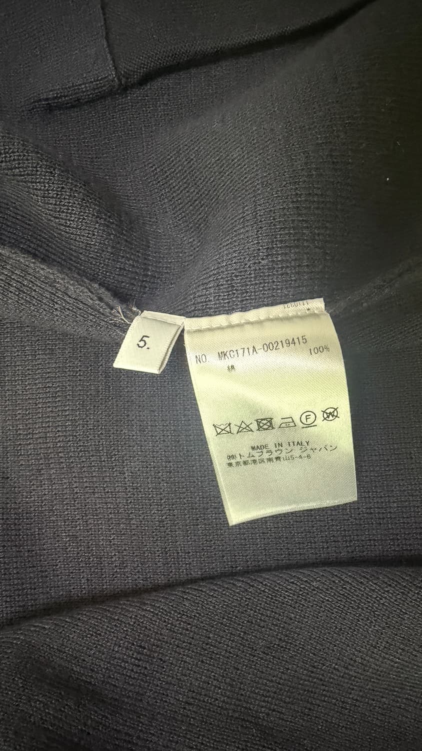 Thom Browne 밀라노 스티치 사선 완장 가디건 금장 상품이미지6