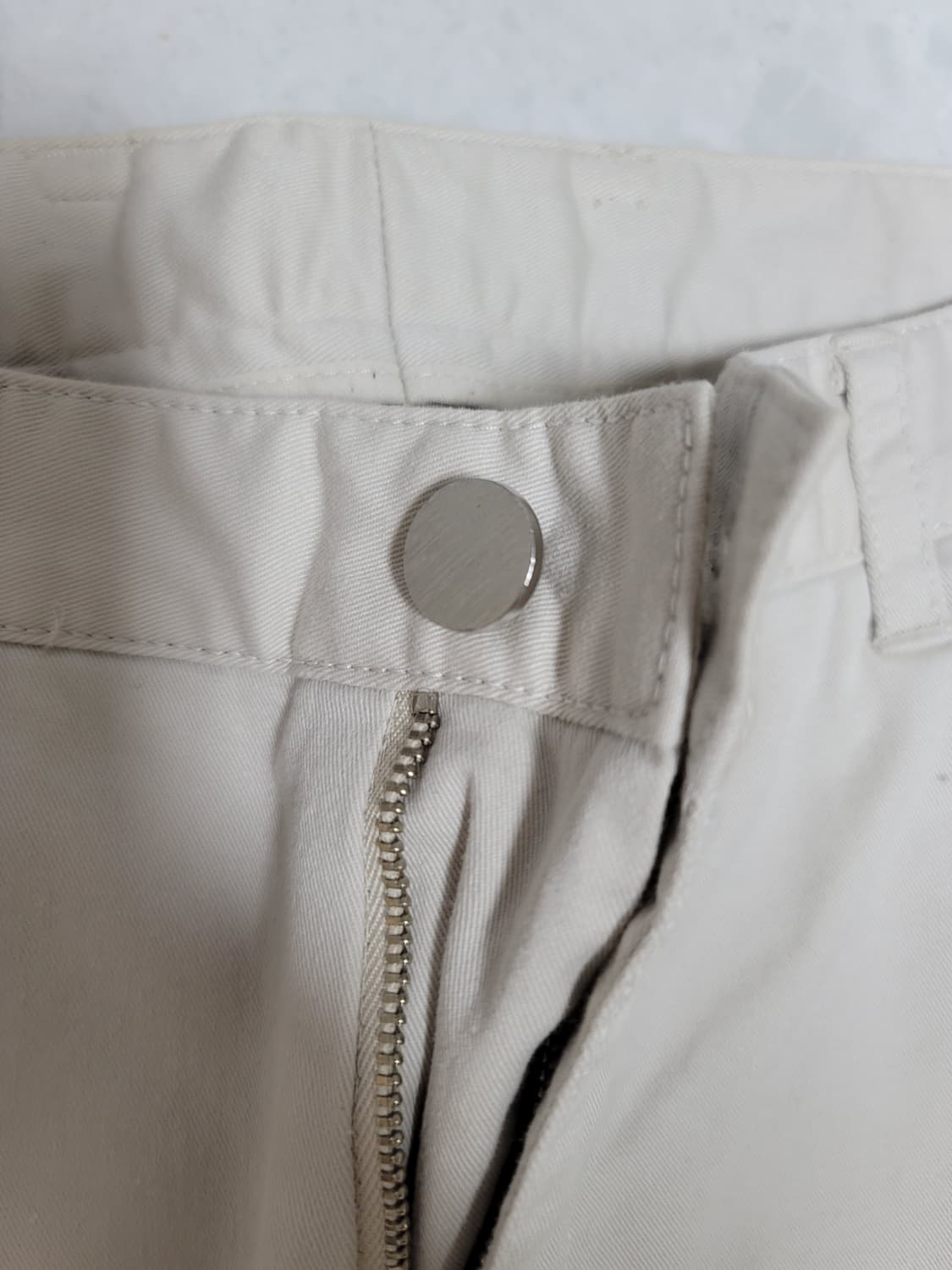 솔리드옴므 스키니 치노팬츠 허리28~30 상태극상

48표기 남성 허리2 상품이미지4