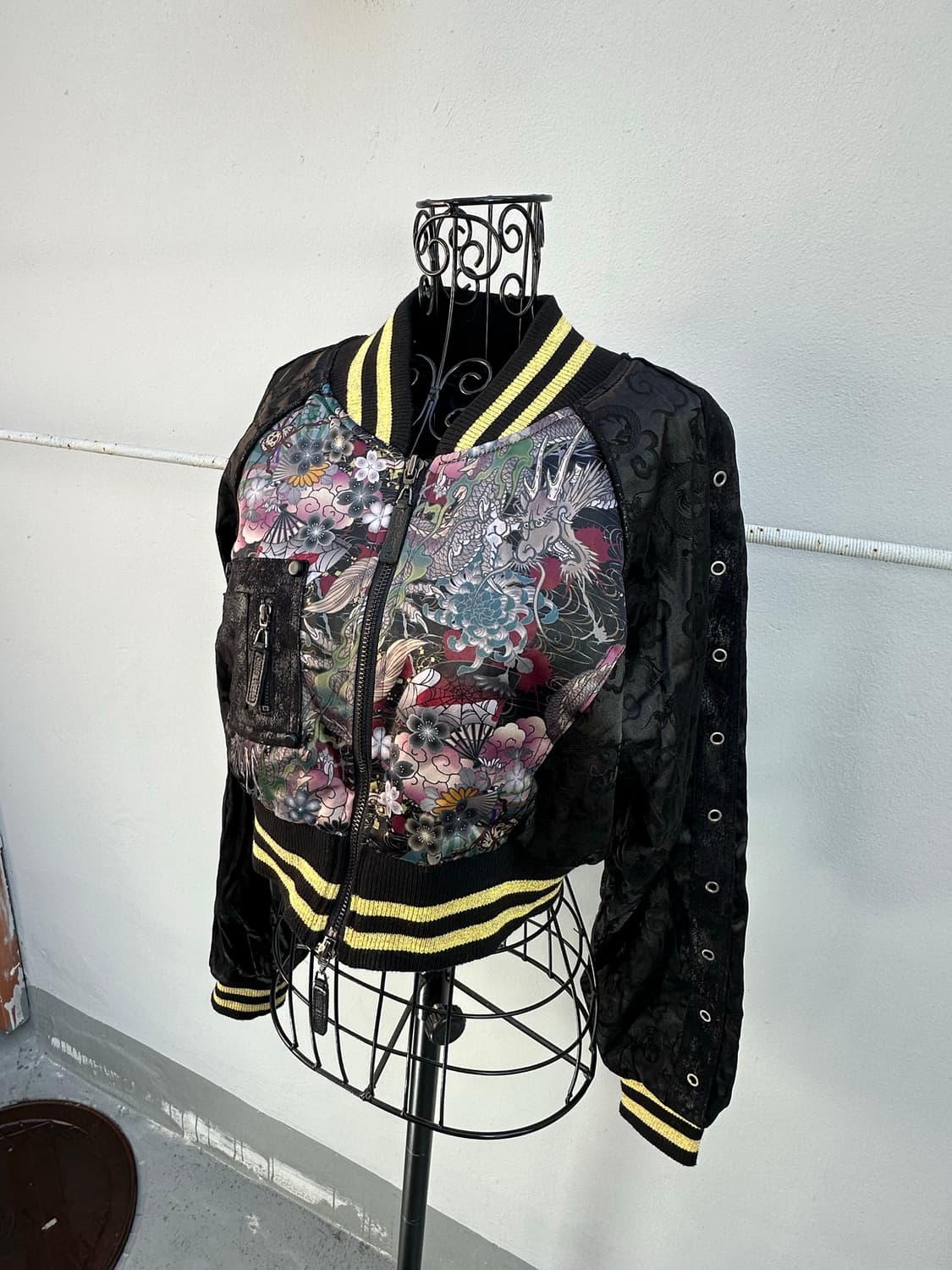 Qutie Frash 크롭 스카잔 자켓 상품이미지3