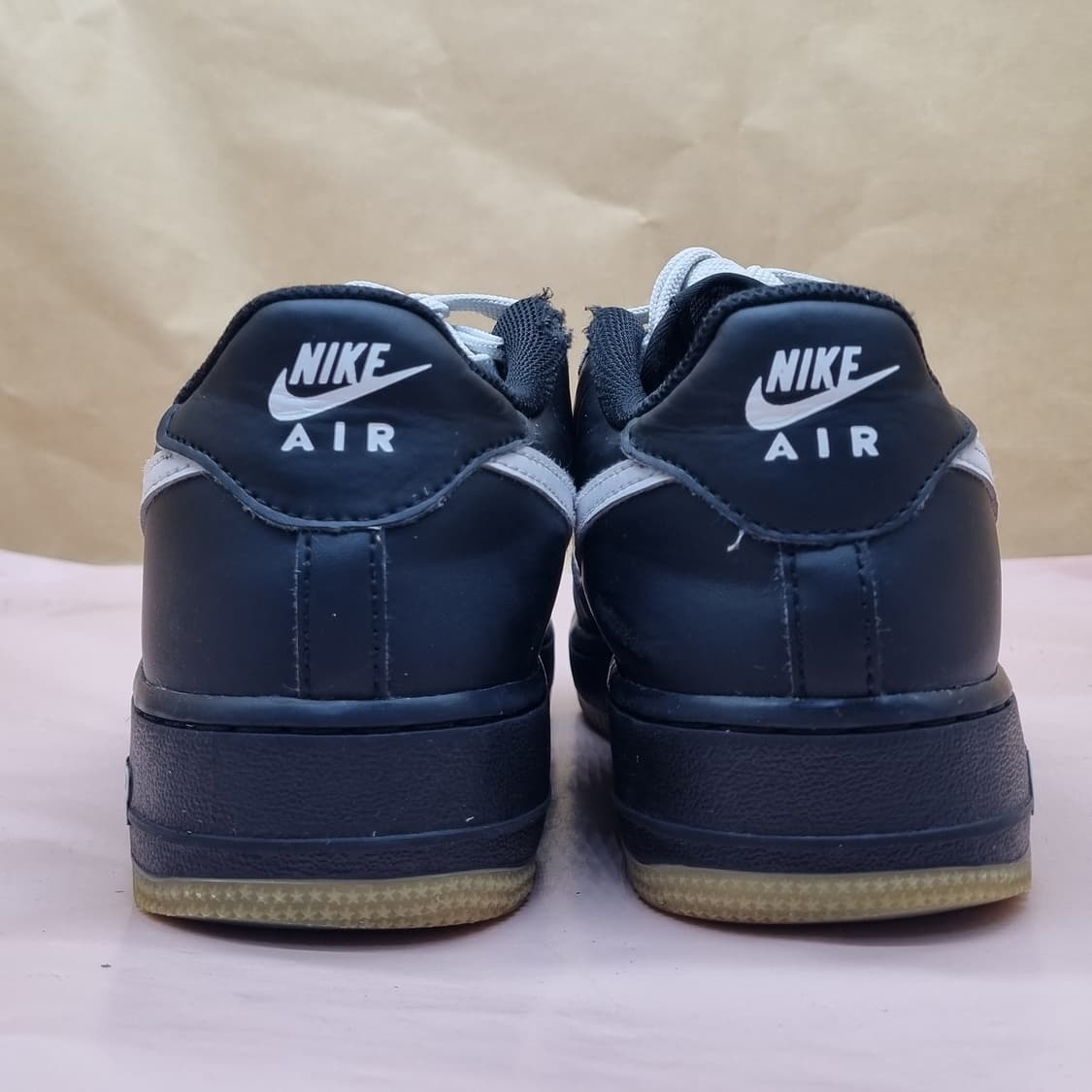 나이키 에어포스1 LV8 운동화245  상품이미지4