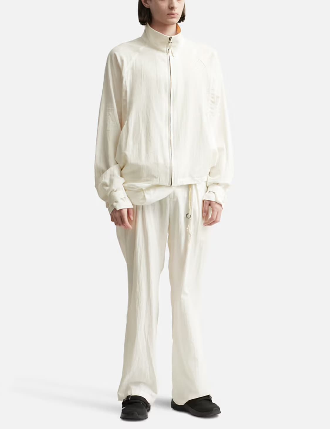 Hyeinseo trim zip up 상품이미지2