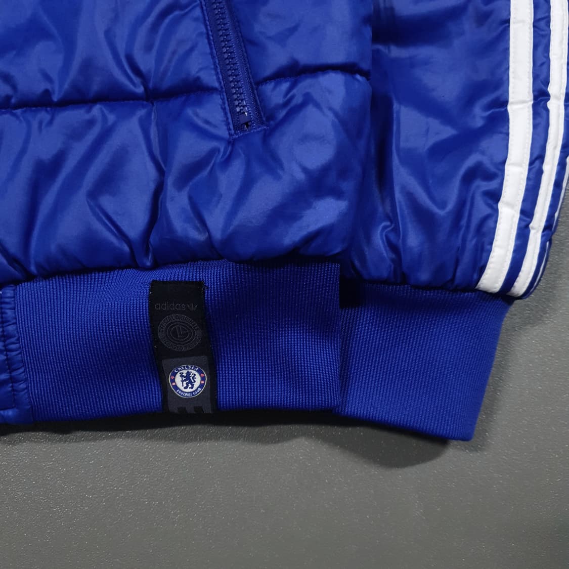 아디다스 희귀 대장급 유로파 첼시 양면 리버서블 패딩 자켓 포카리 흰파 상품이미지6