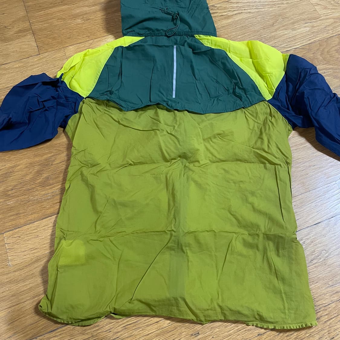 나이키 바람막이 m 상품이미지2