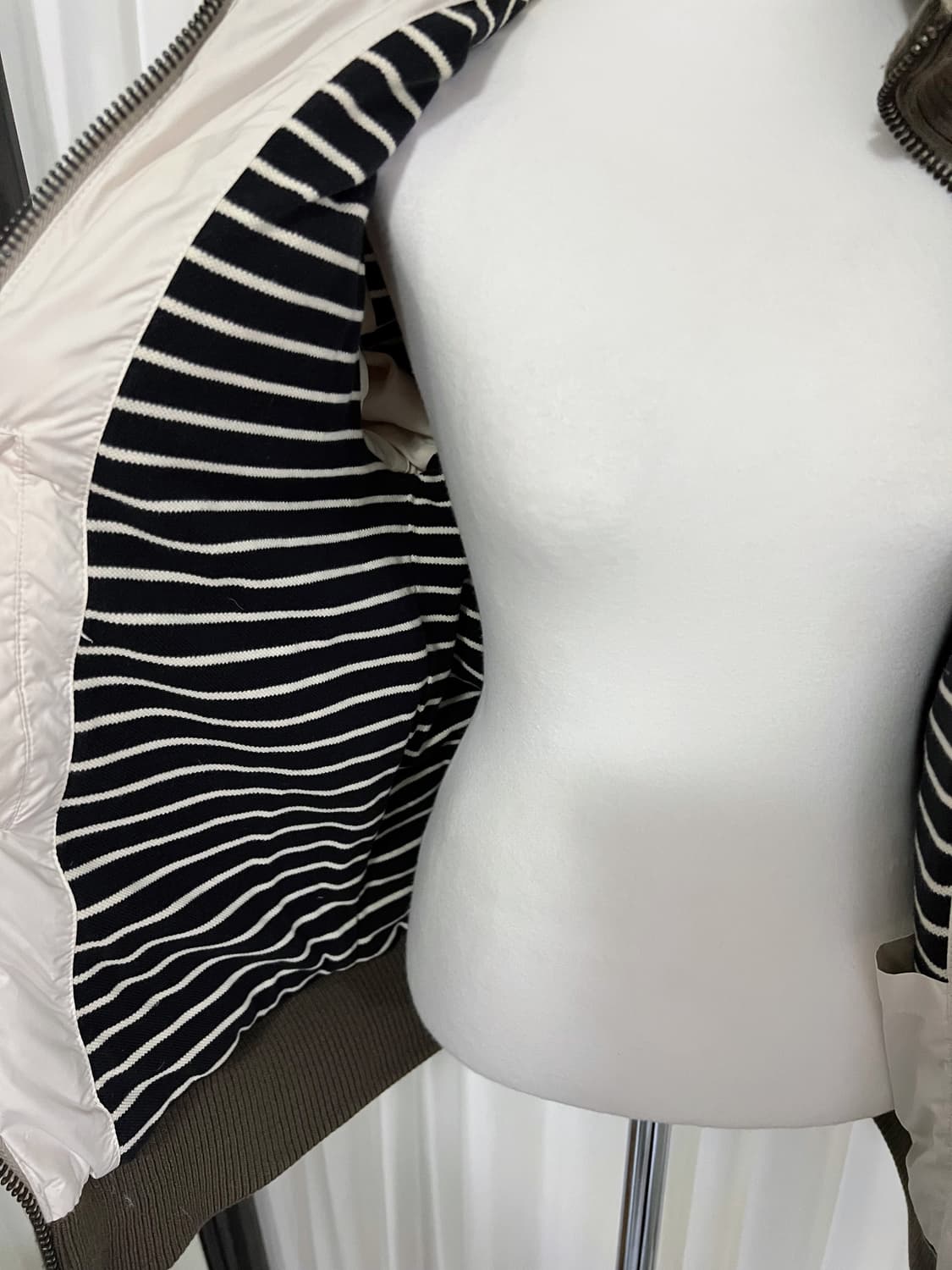 (정품) 폴로 오리털 패딩 (남녀공용) 상품이미지8