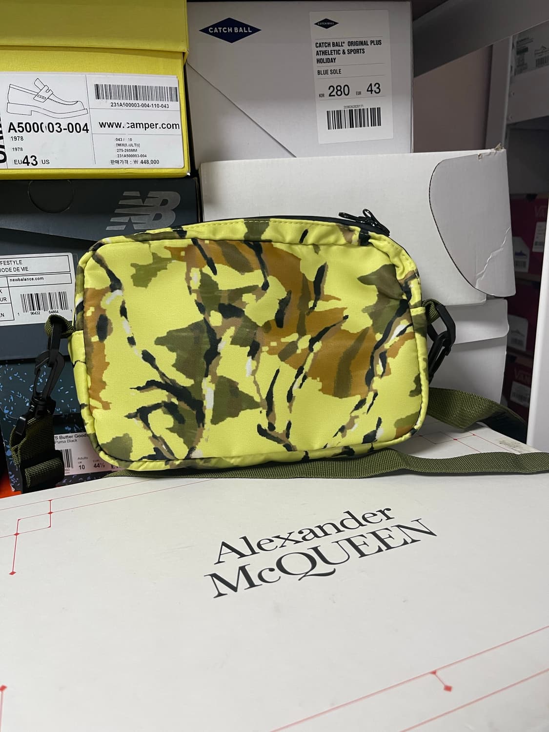 AWAKE NYC 카모 크로스백 상품이미지2