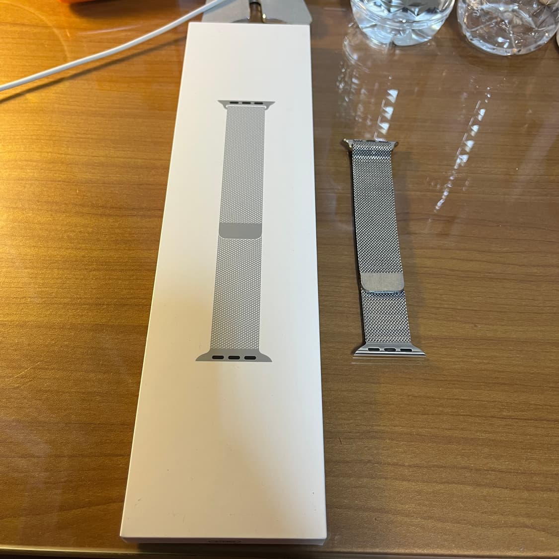 애플워치 밀레니즈루프 실버 41mm 상품이미지1