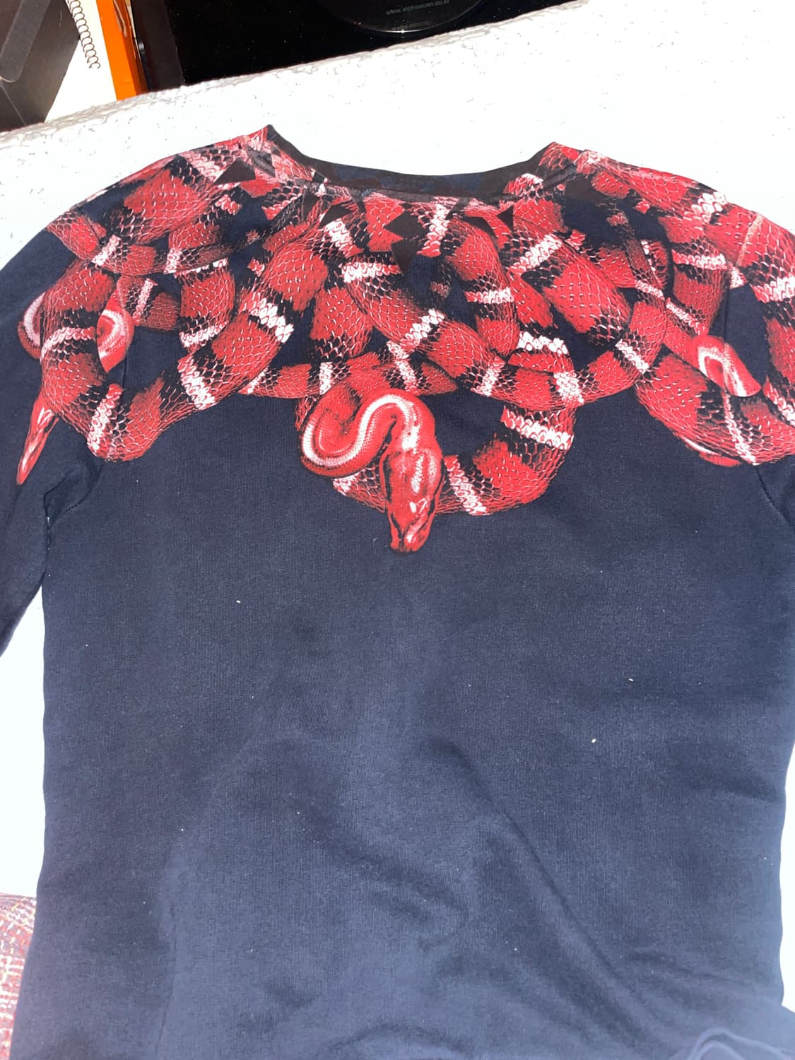 마르셀론 부를론 뱀 맨투맨  상품이미지3