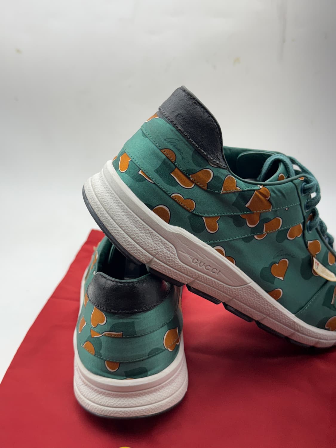 정품)구찌 하트 스니커즈245 상품이미지2