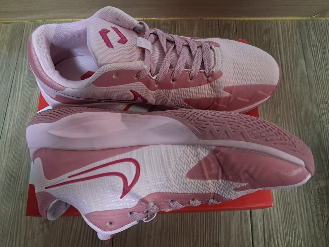 나이키 핑크 운동화 250 상품이미지4