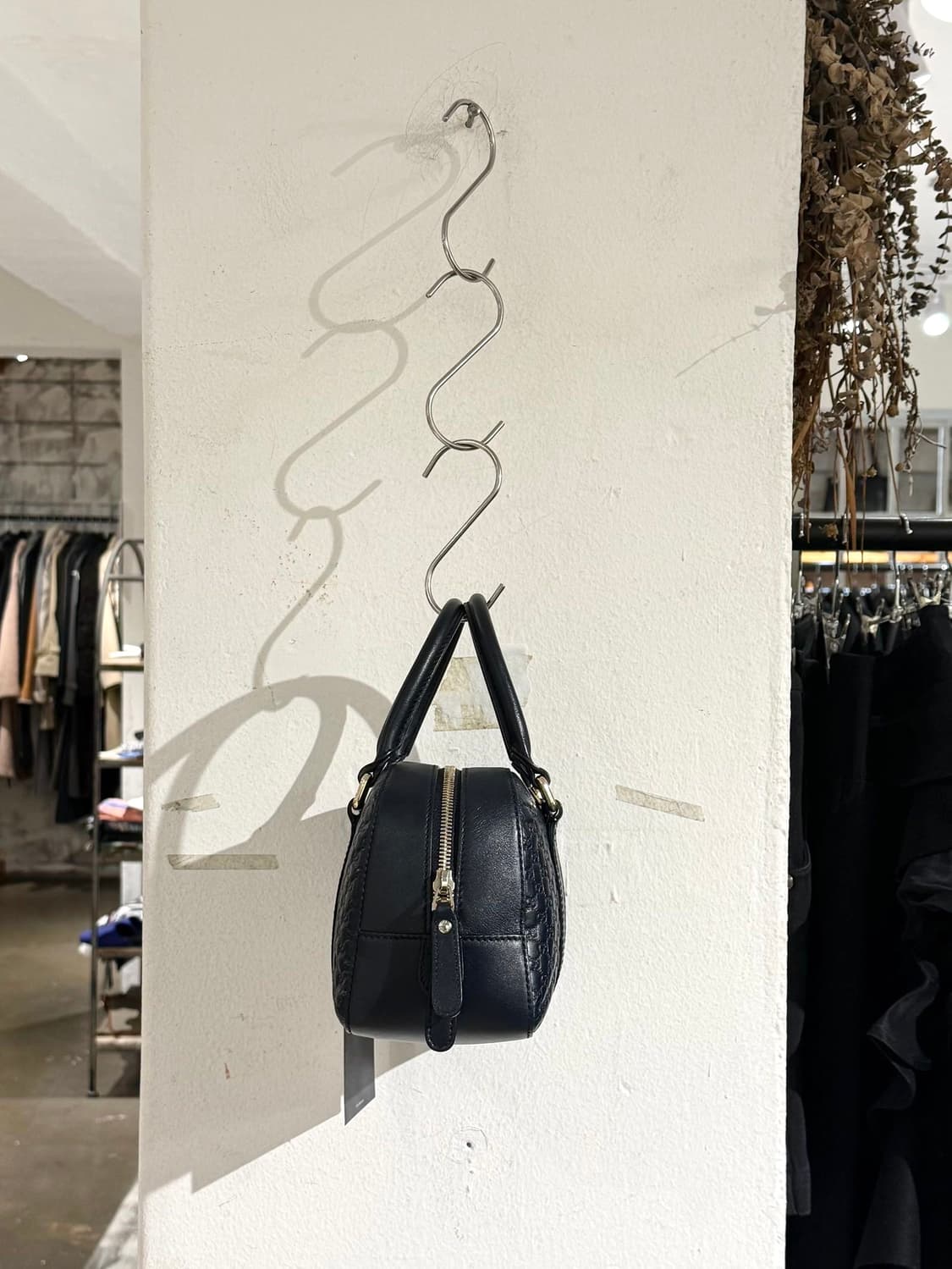 구찌 네이비 마이크로시마 스몰 토트백 상품이미지4