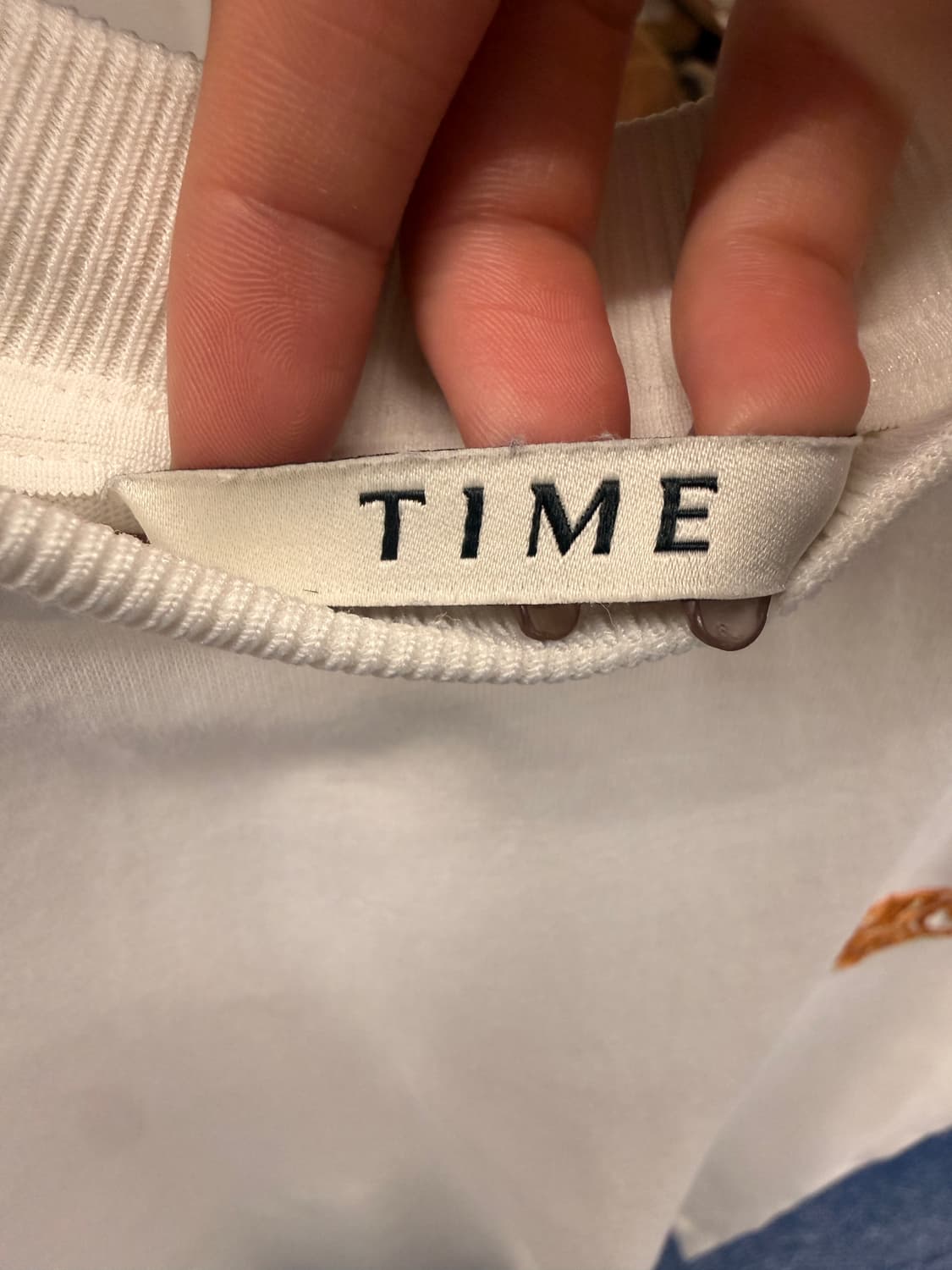 TIME 타임 한섬 엠브로이드 반팔티 상품이미지4