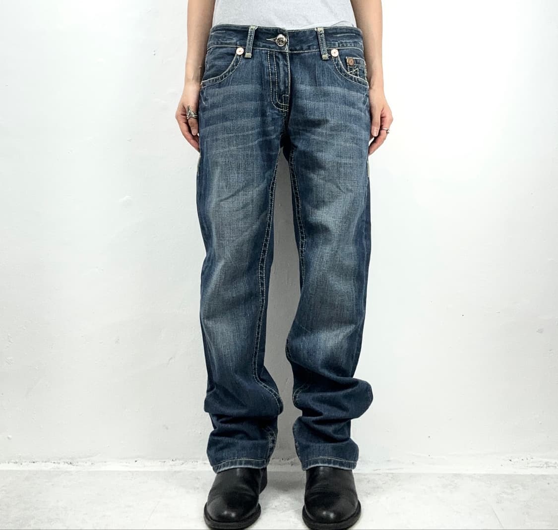 True Religion Made In USA Horseshoe Embr 상품이미지2