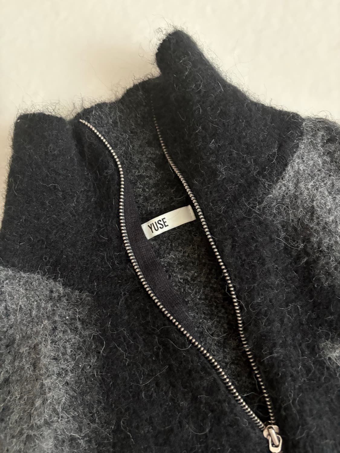 YUSE 집업 니트 블랙 상품이미지3