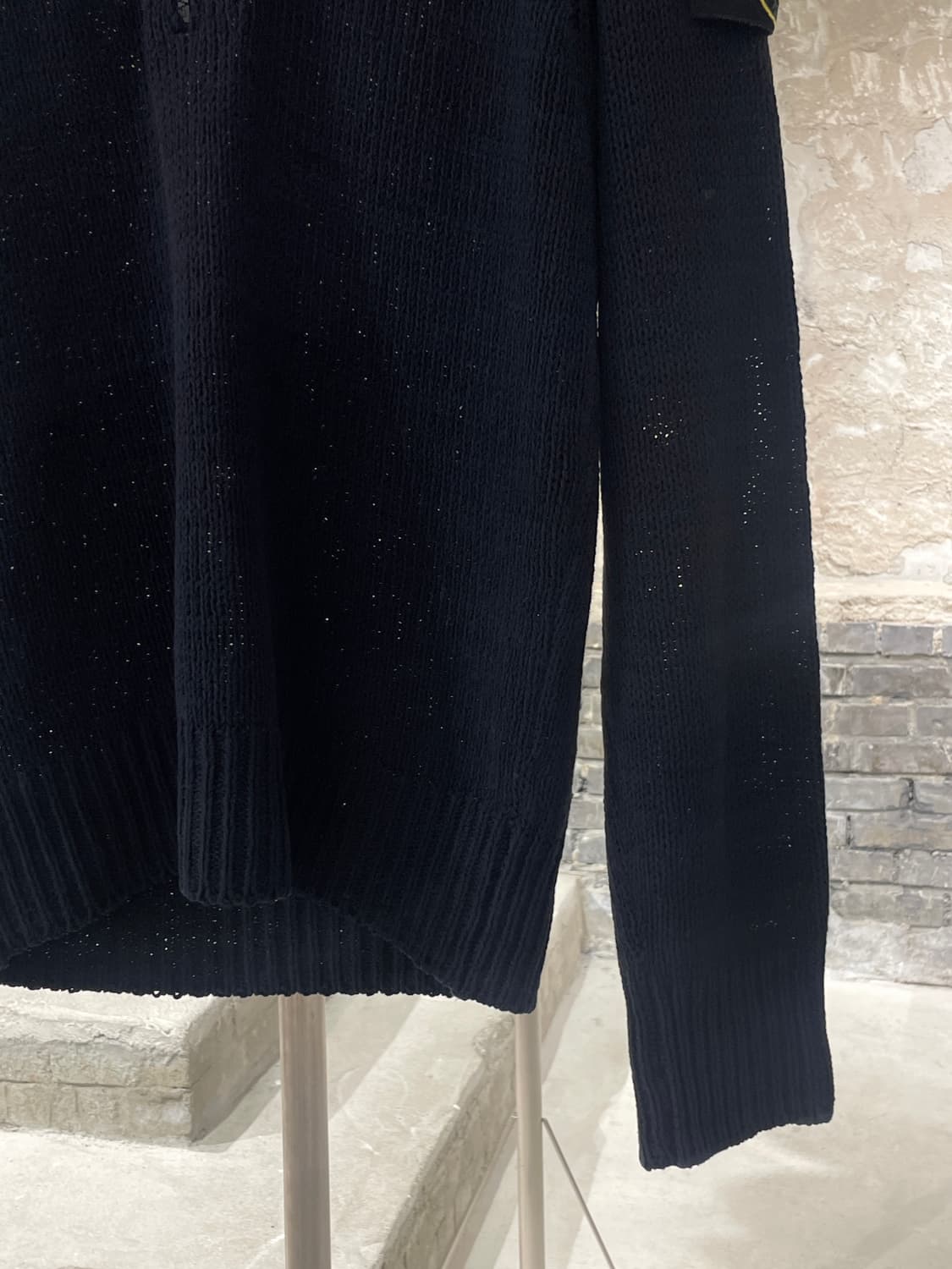 스톤 아일랜드 다크 네이비 와펜 하프 집업 모크넥 니트 상품이미지5