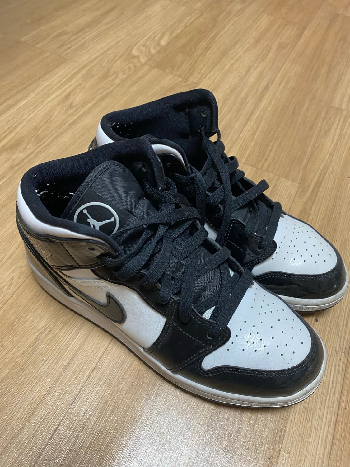 조던1 미드 SE ASW 블랙 상품이미지2