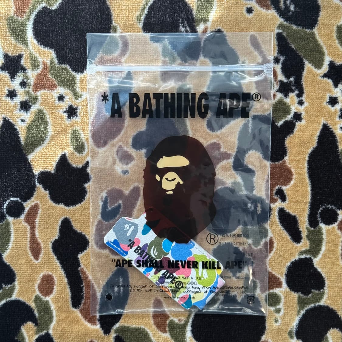 베이프 멀티 카모 라이터 케이스 상품이미지4