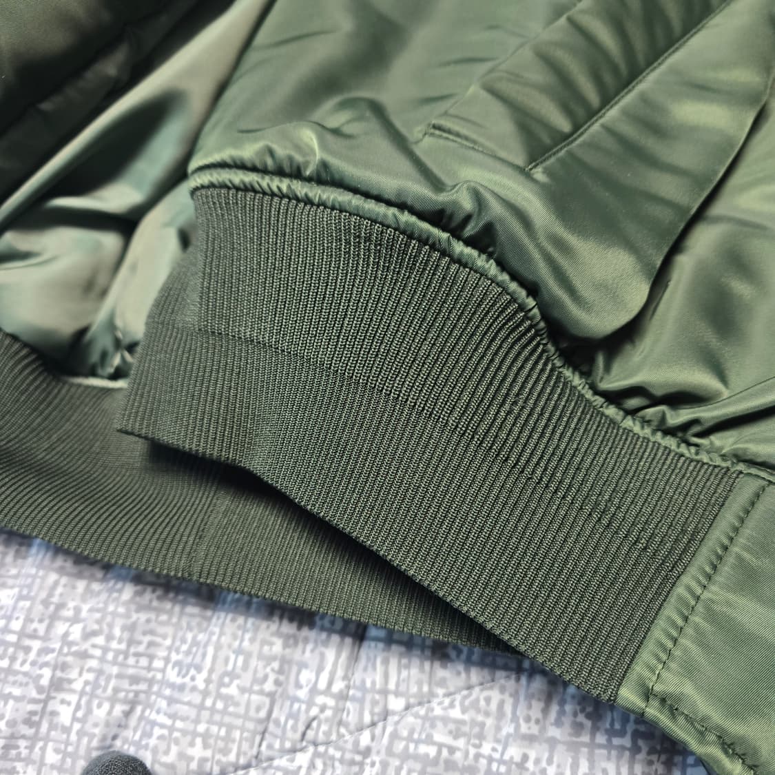 [52] 준지 21FW 컬렉션 무스탕 마원 카키 상품이미지5