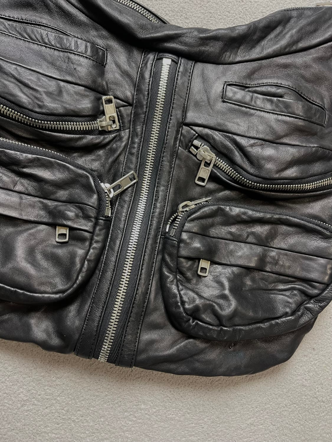 ELI JADE 양가죽 크로스백- 호보백 상품이미지9