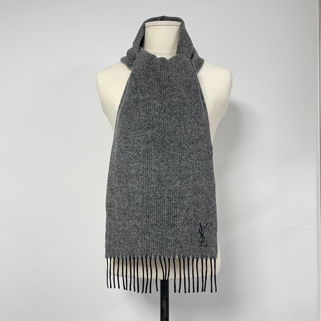 정품 명품 생로랑 입생로랑 목도리 머플러 상품이미지2