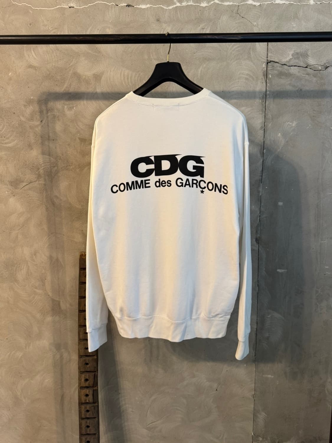 꼼데가르송 맨투맨 100 상품이미지10