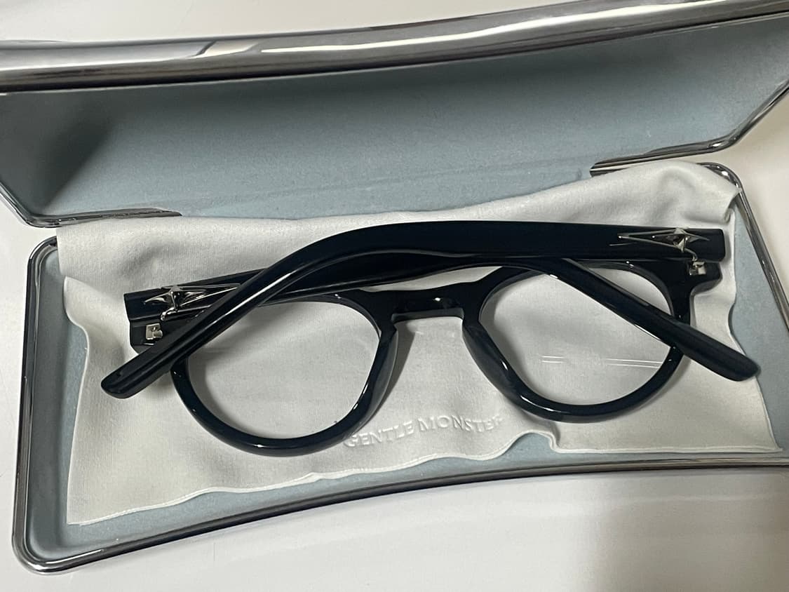 (새상품급) 젠틀몬스터 론(RON) 01 - 풀박스 상품이미지2