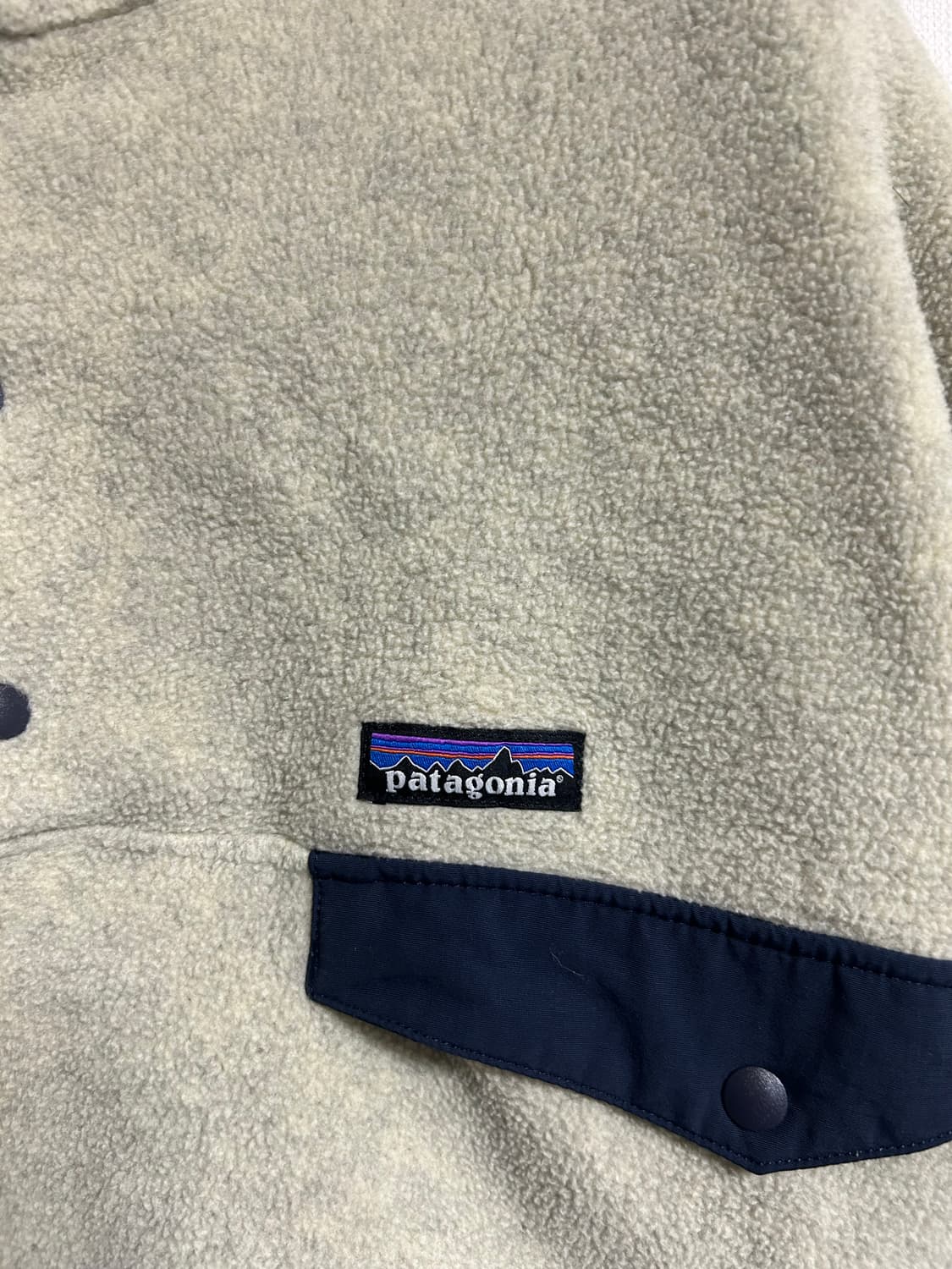 파타고니아 신칠라 헤비웨이트 오트밀 L사이즈 24FW 상품이미지3