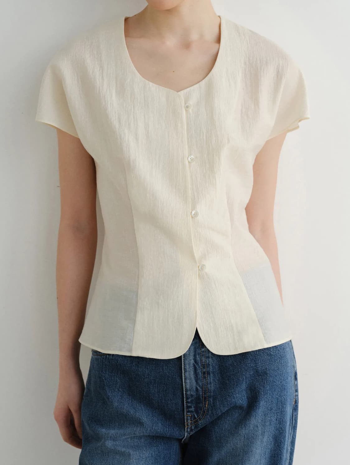 이아 CELIA BUTTON BLOUSE 상품이미지4