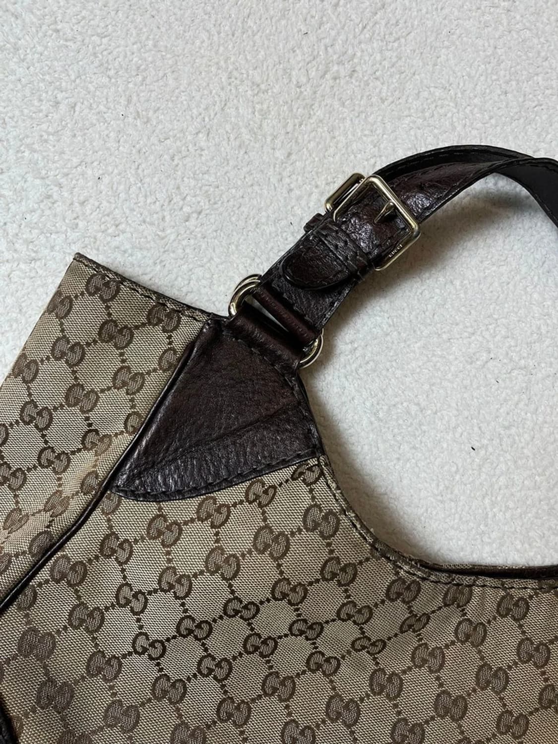 구찌 Gucci GG 로고 인터로킹 자가드 숄더백 A1868 상품이미지3