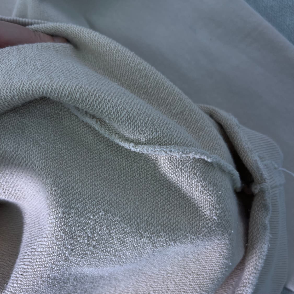 105 준지 20FW 엠브로이더리 맨투맨 상품이미지10