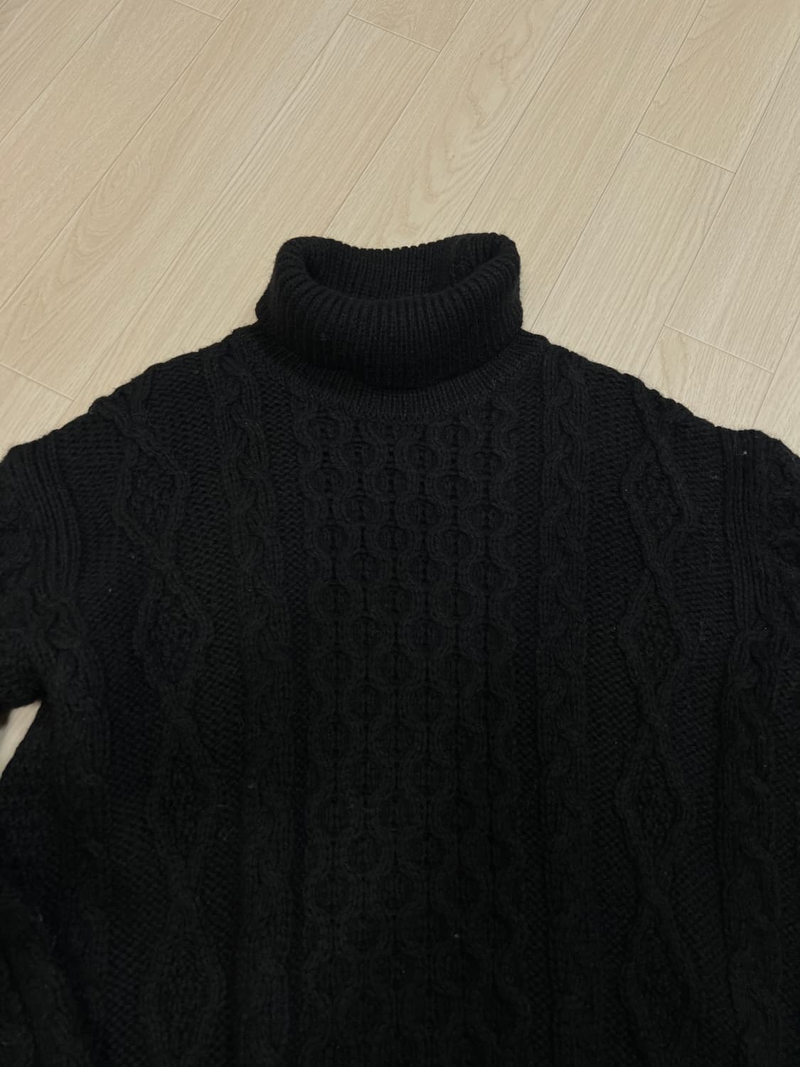 택포3) 케리울른밀즈 퓨어울100 터틀넥 니트 40 상품이미지3