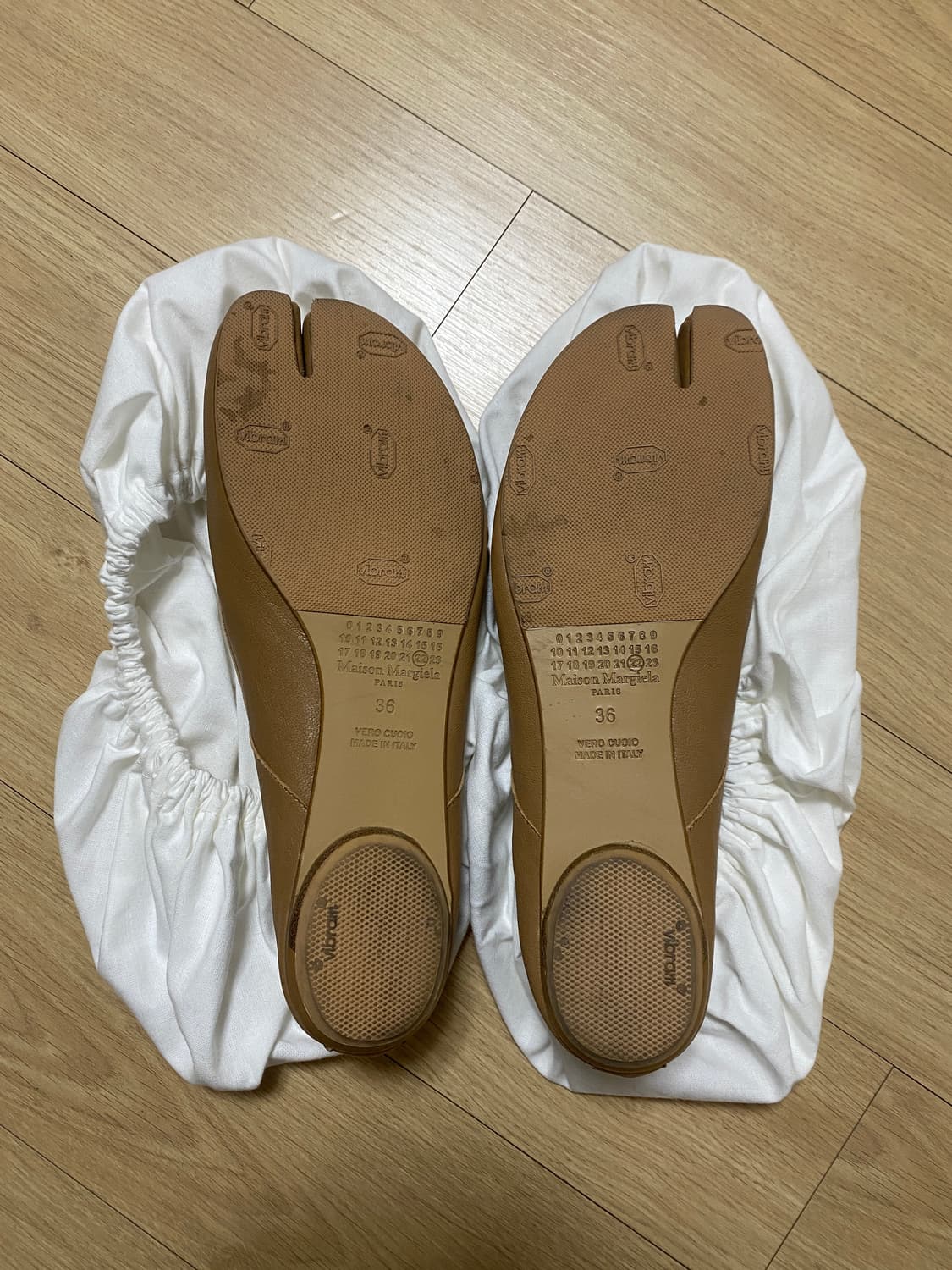 마르지엘라 타비플랫 베이지 36 상품이미지3