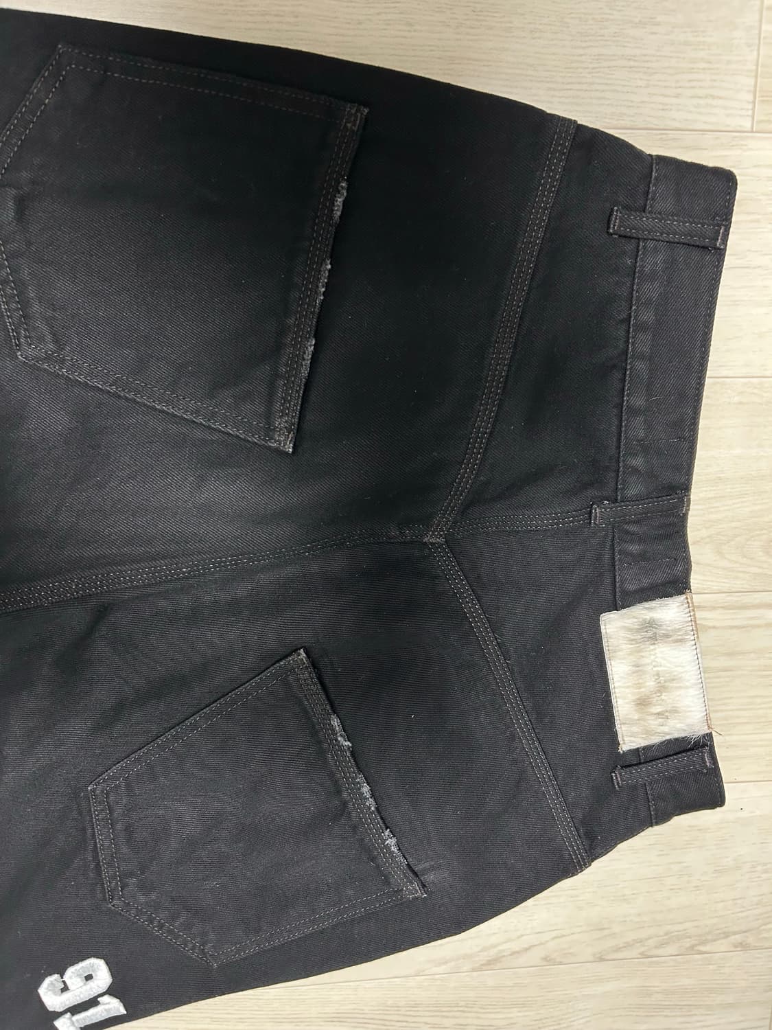 STU x hank 엠브로더리 데님 팬츠 블랙 상품이미지4