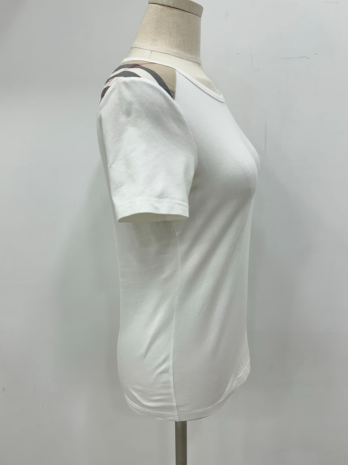 버버리 숄더 체크 반팔 상품이미지2