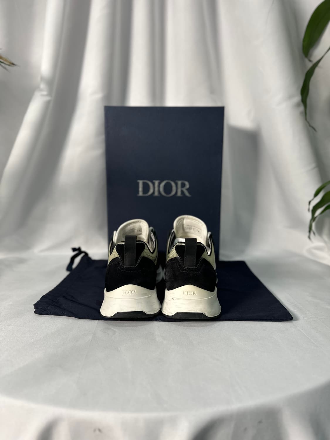 디올 B25 러너스니커즈 블랙 상품이미지3