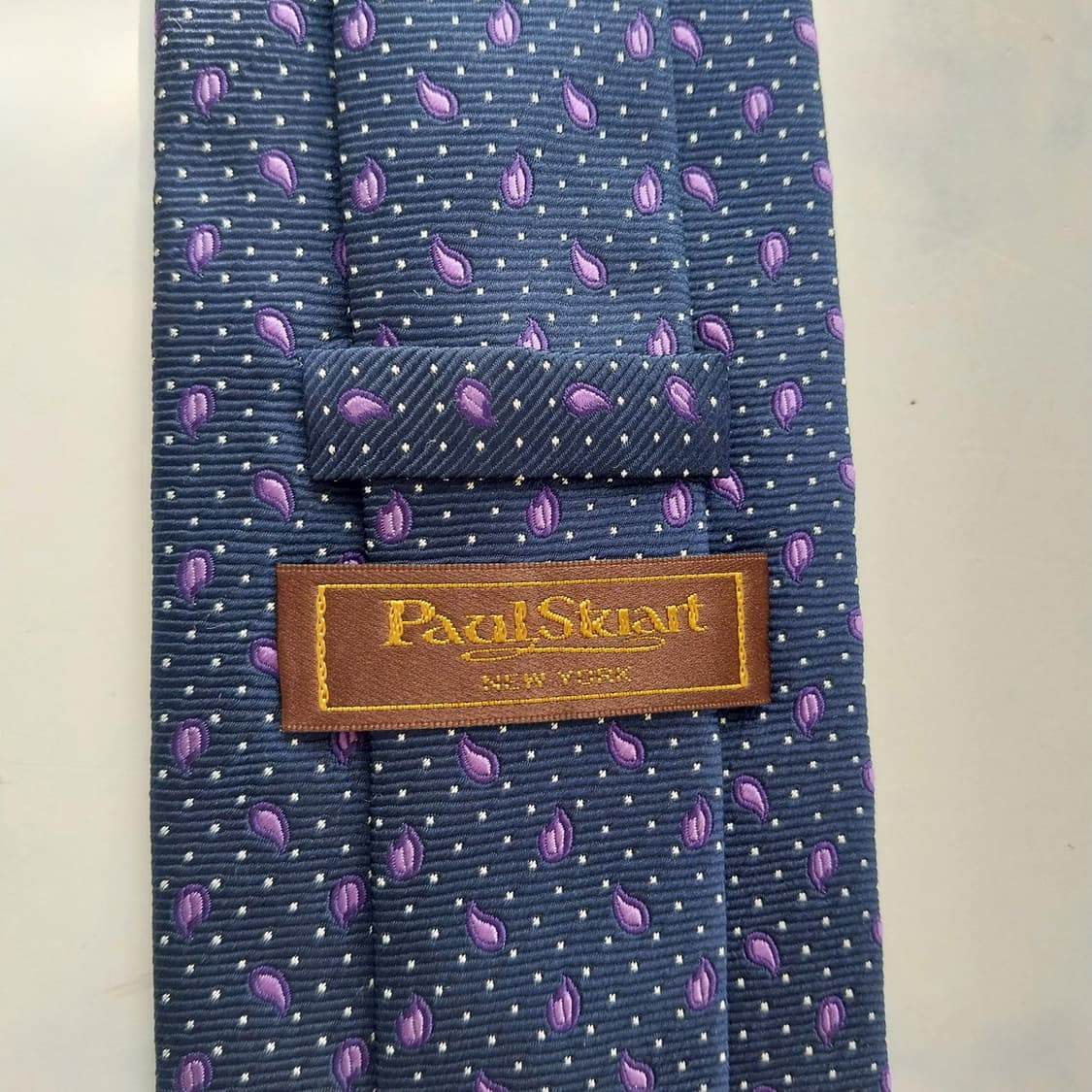 폴스튜어트 네이비 페이즐리 자카드 넥타이 8.7cm A+등급 K2392
 상품이미지9