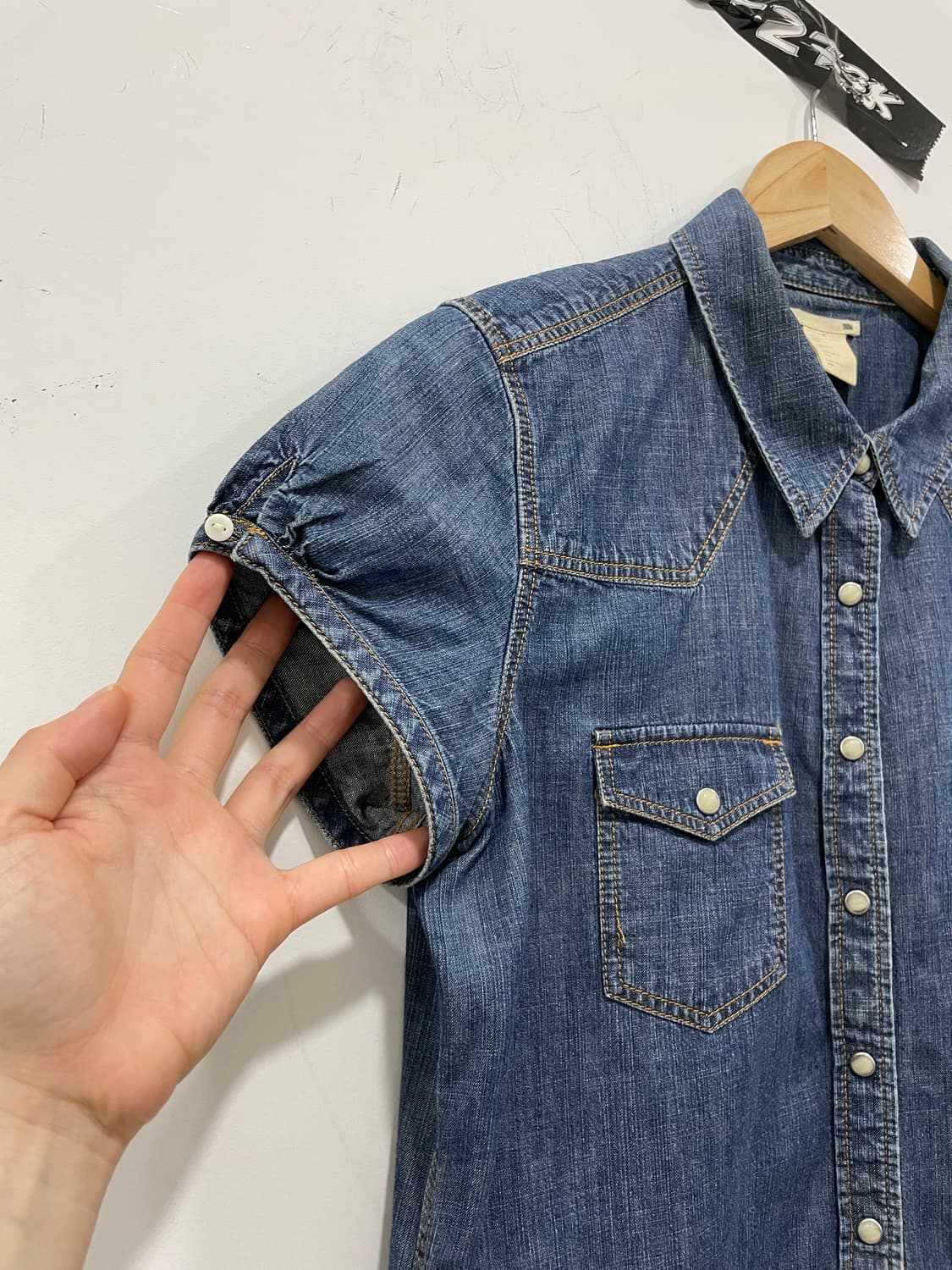 Levi’s 리바이스 슬림핏 웨스턴 데님 반팔셔츠 상품이미지7