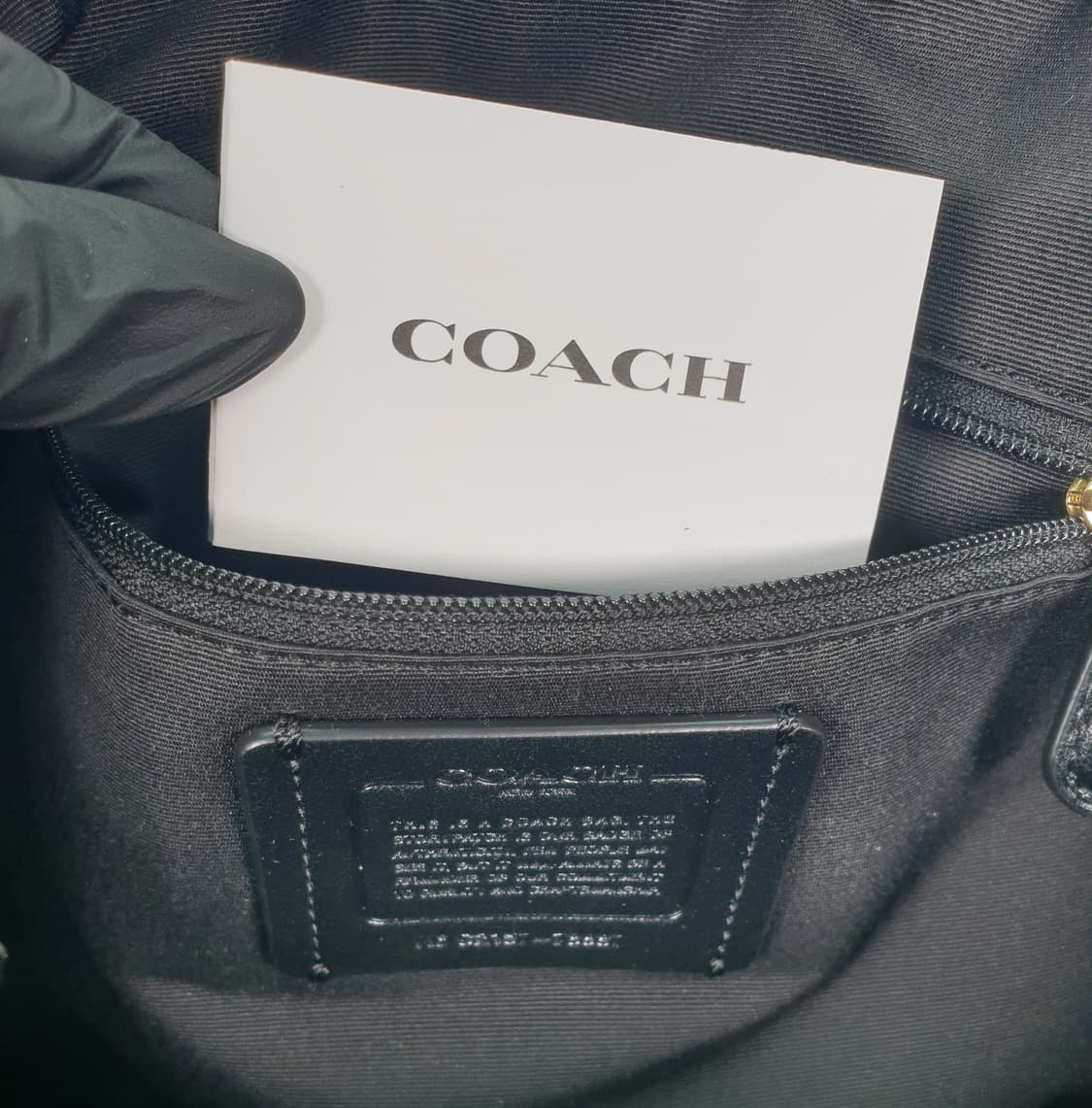 코치 프레리 사첼백 블랙 페블 레더(79997) 상품이미지10