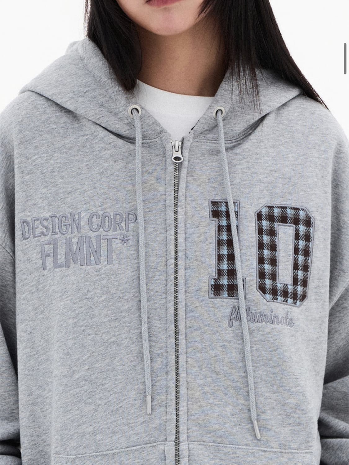 [⭐️새상품 / 필루미네이트] 체크 아플리케 세미 크롭 후드 집업 상품이미지6