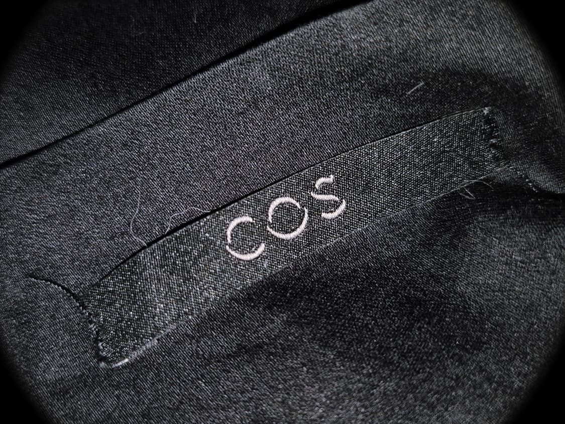 COS Black Coated nylon Hobo Bag 상품이미지2
