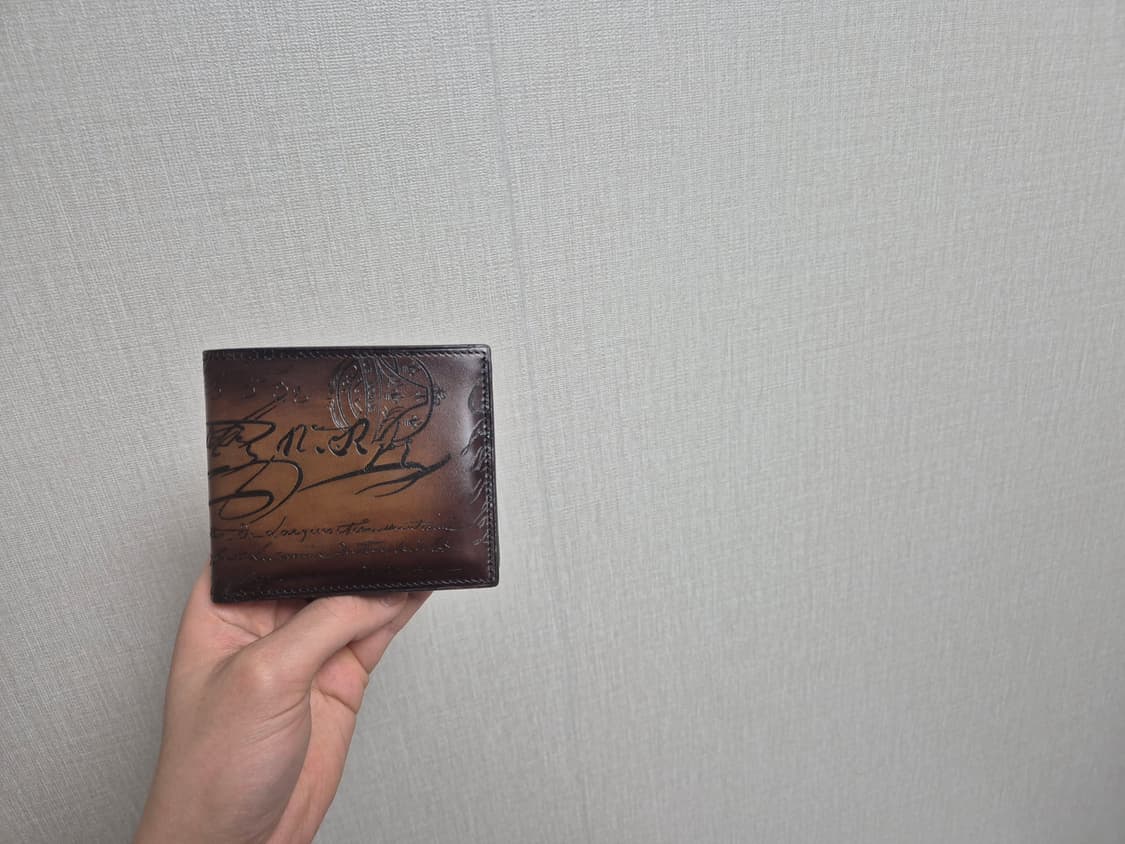 벨루티 반지갑 상품이미지1